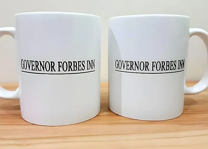 Governor Forbes - Center 3* 마닐라
